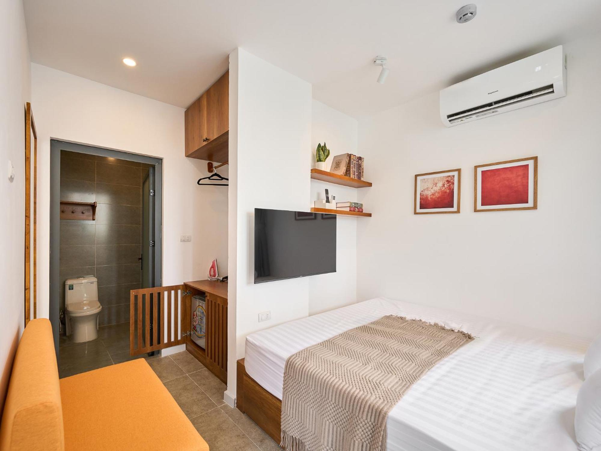 Saigon Night-life Complex-100m2 Rooftop Pool-elevator-heart Of District 1