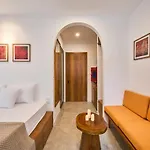 Saigon Night-Life Complex-100M2 Rooftop Pool-Elevator-Heart Of District 1