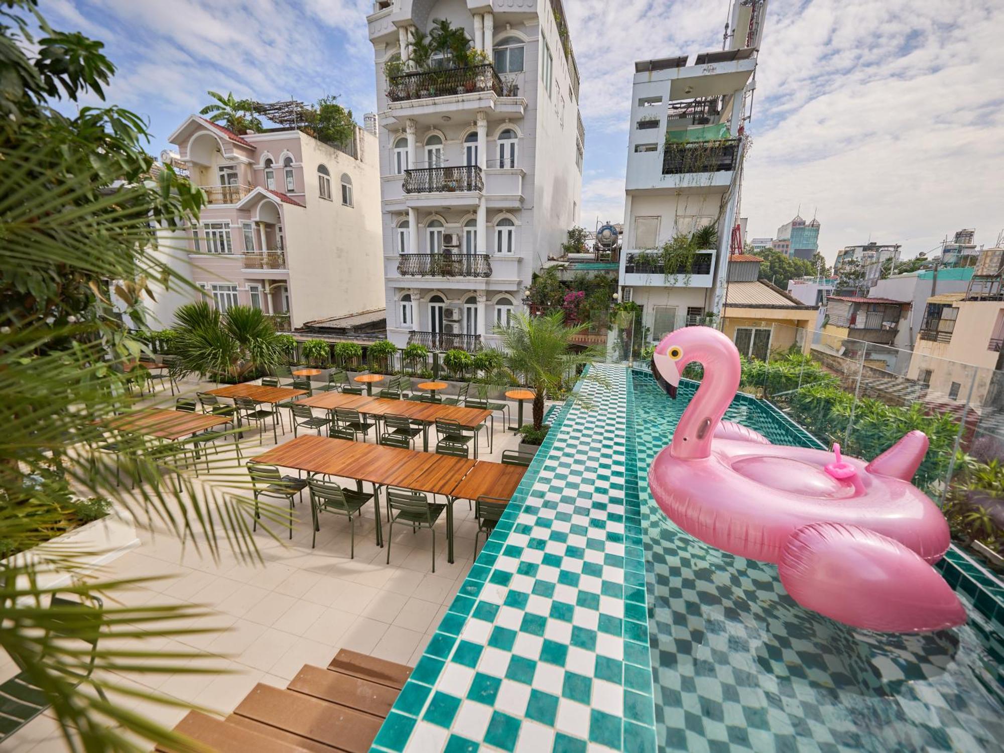 Saigon Night-life Complex-100m2 Rooftop Pool-elevator-heart Of District 1 Apartment Ho Chi Minh City