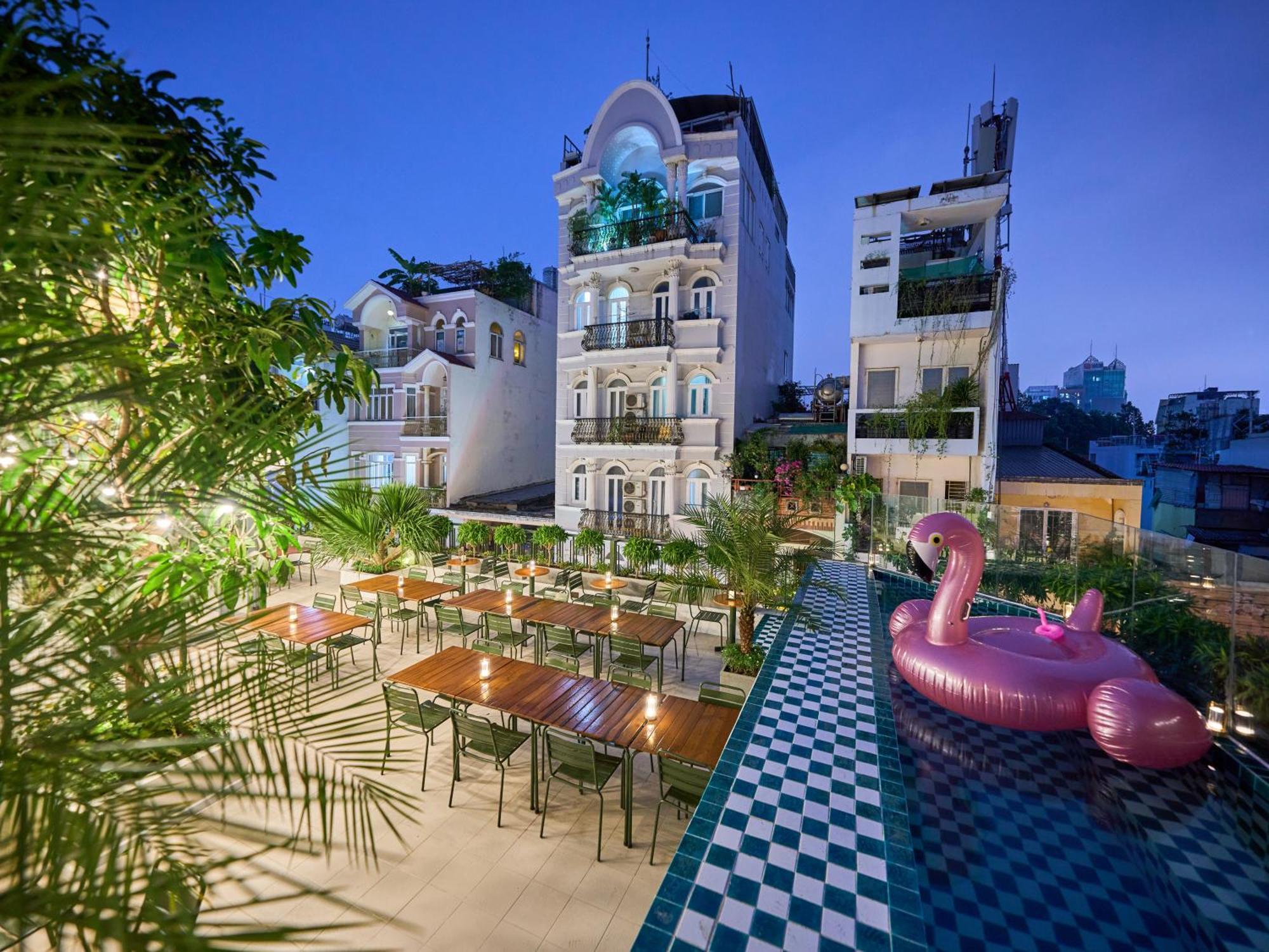 Saigon Night-life Complex-100m2 Rooftop Pool-elevator-heart Of District 1 Ho Chi Minh City