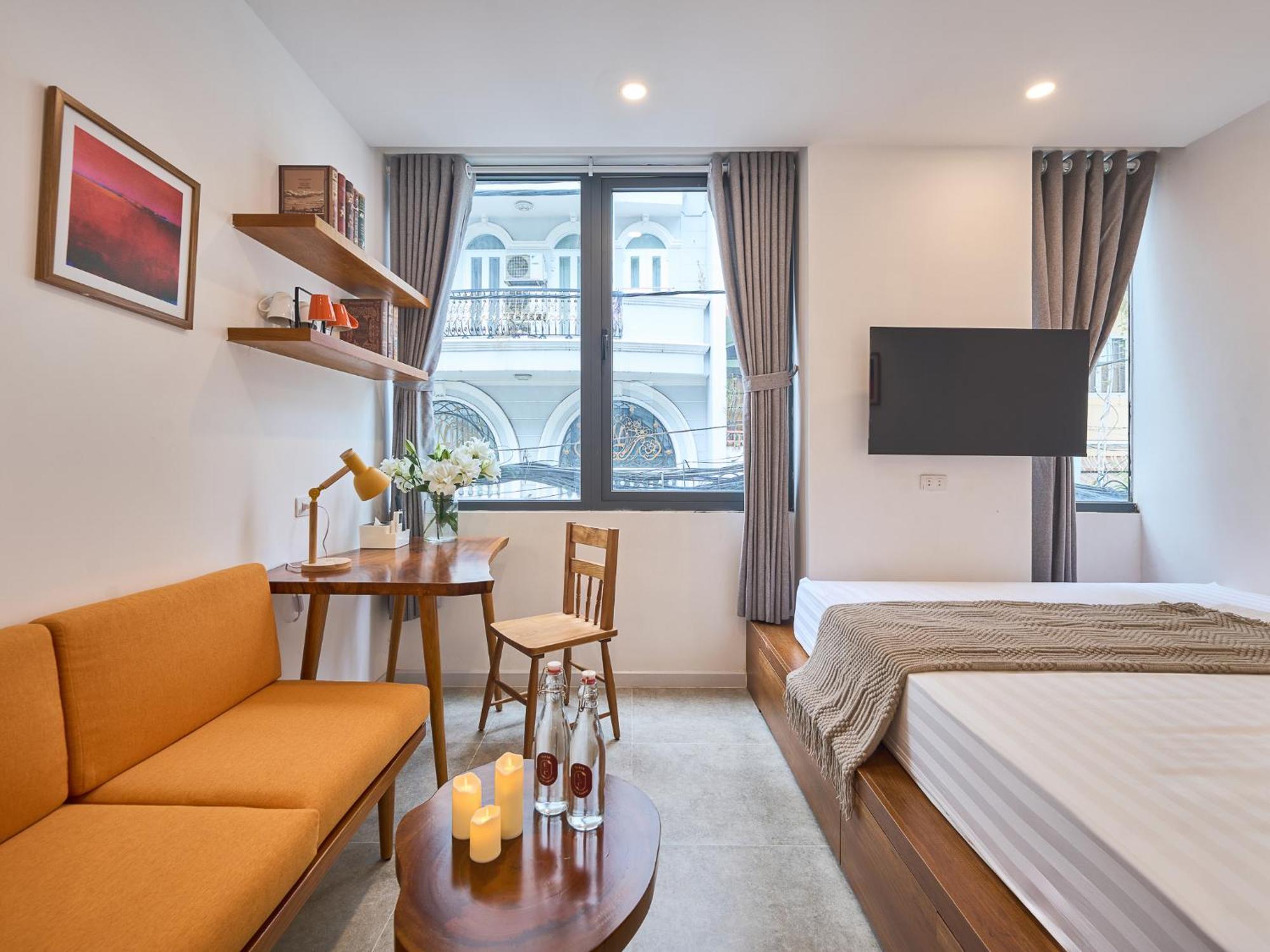 Saigon Night-life Complex-100m2 Rooftop Pool-elevator-heart Of District 1 Ho Chi Minh City