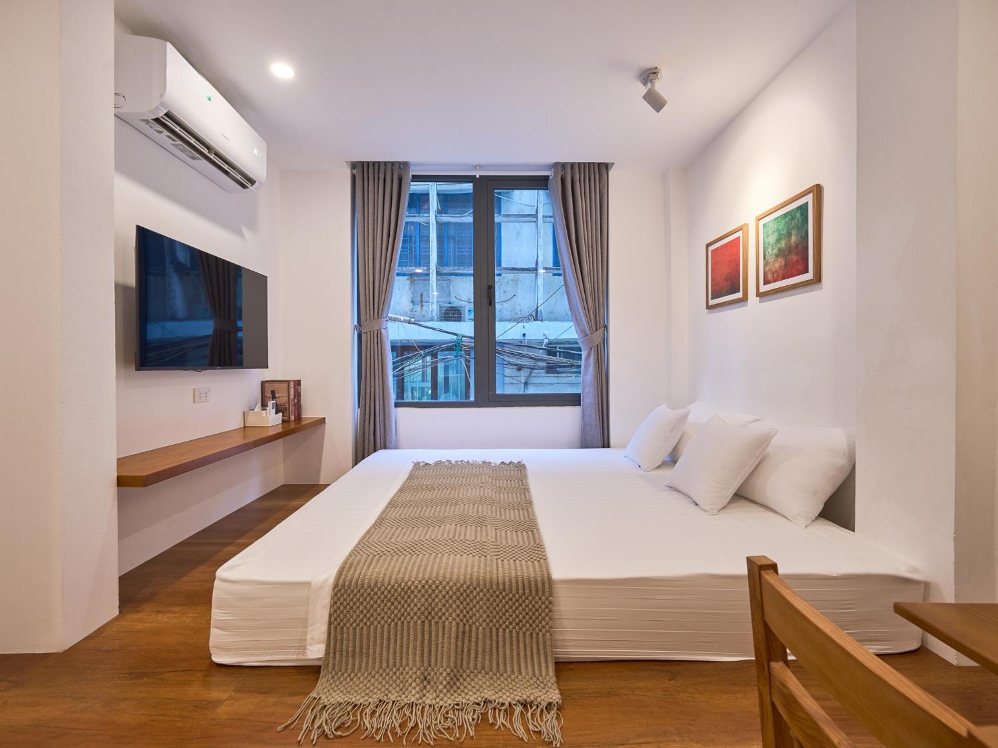 Saigon Night-life Complex-100m2 Rooftop Pool-elevator-heart Of District 1