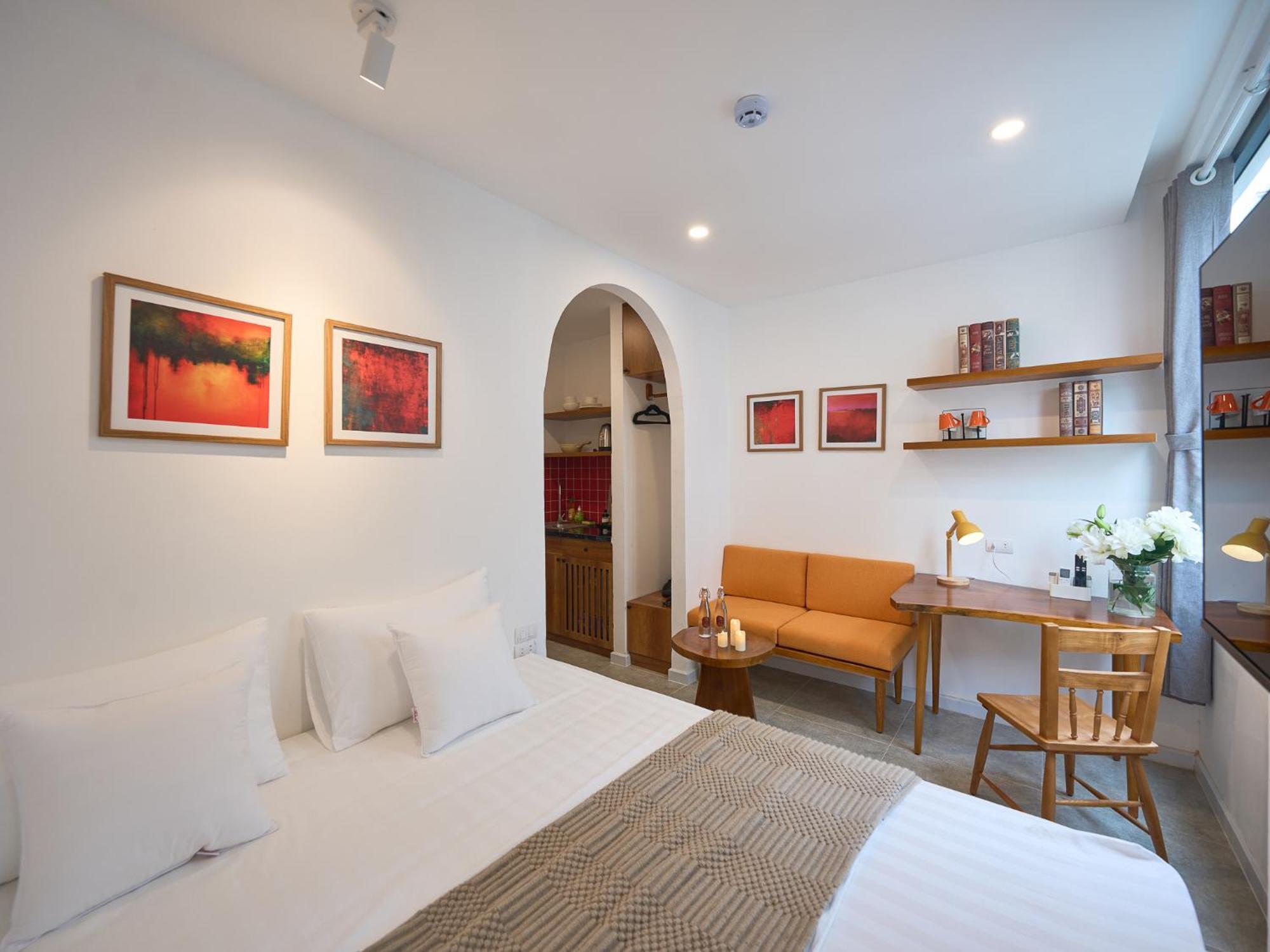 Saigon Night-life Complex-100m2 Rooftop Pool-elevator-heart Of District 1 Apartment Ho Chi Minh City